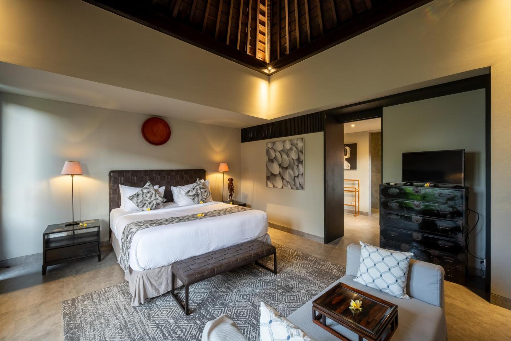 Villa De Suma - Fully Staffed Luxury Villa, Walk To The Beach! Seminyak  Exterior photo