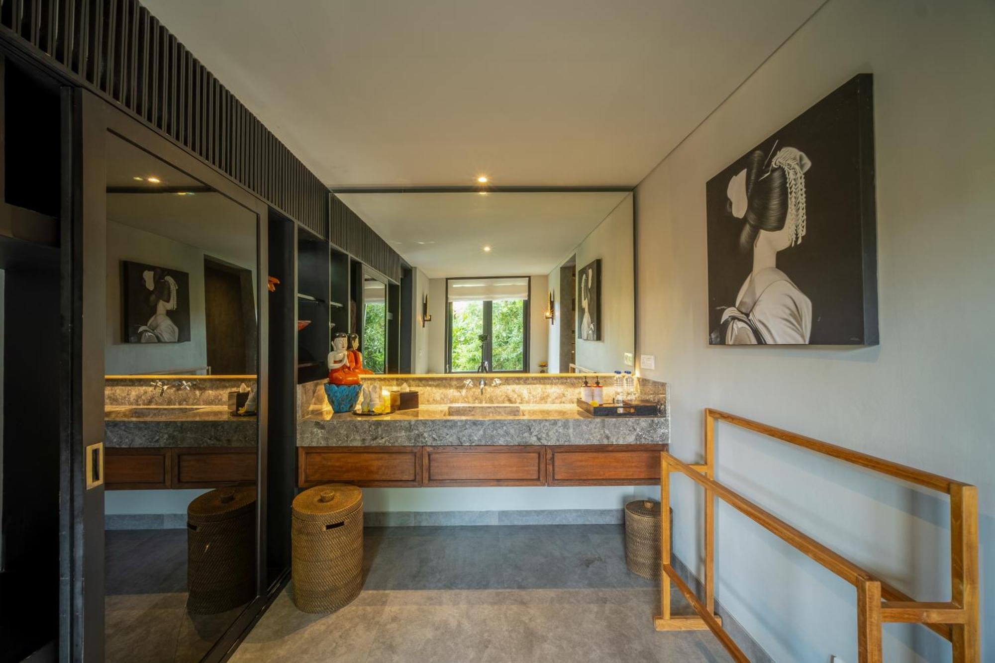 Villa De Suma - Fully Staffed Luxury Villa, Walk To The Beach! Seminyak  Exterior photo