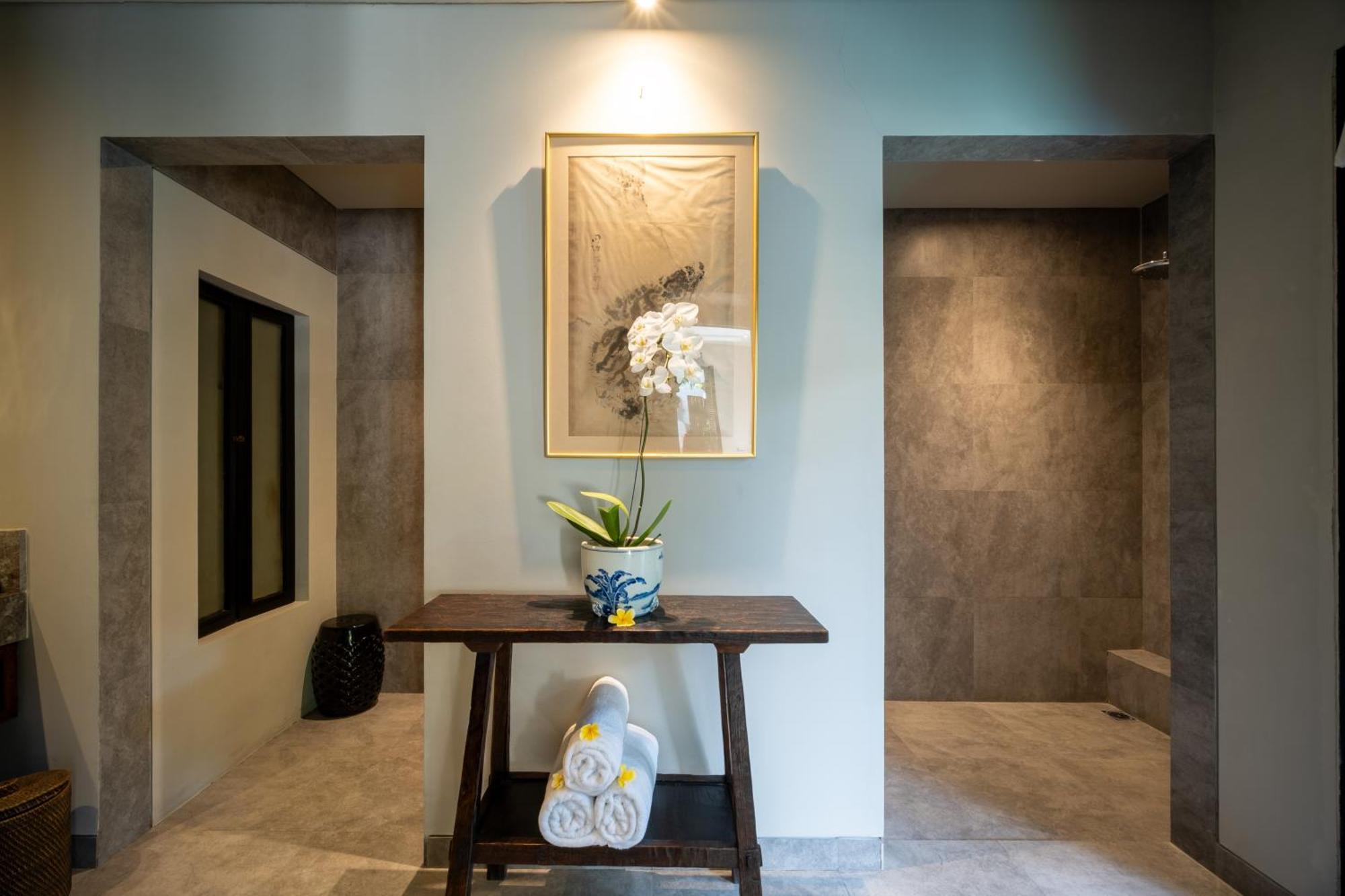 Villa De Suma - Fully Staffed Luxury Villa, Walk To The Beach! Seminyak  Exterior photo