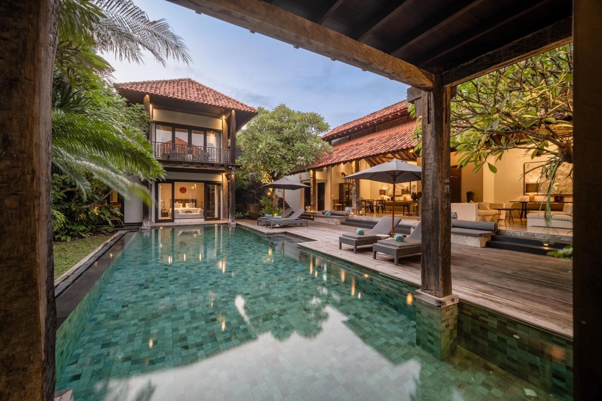 Villa De Suma - Fully Staffed Luxury Villa, Walk To The Beach! Seminyak  Exterior photo