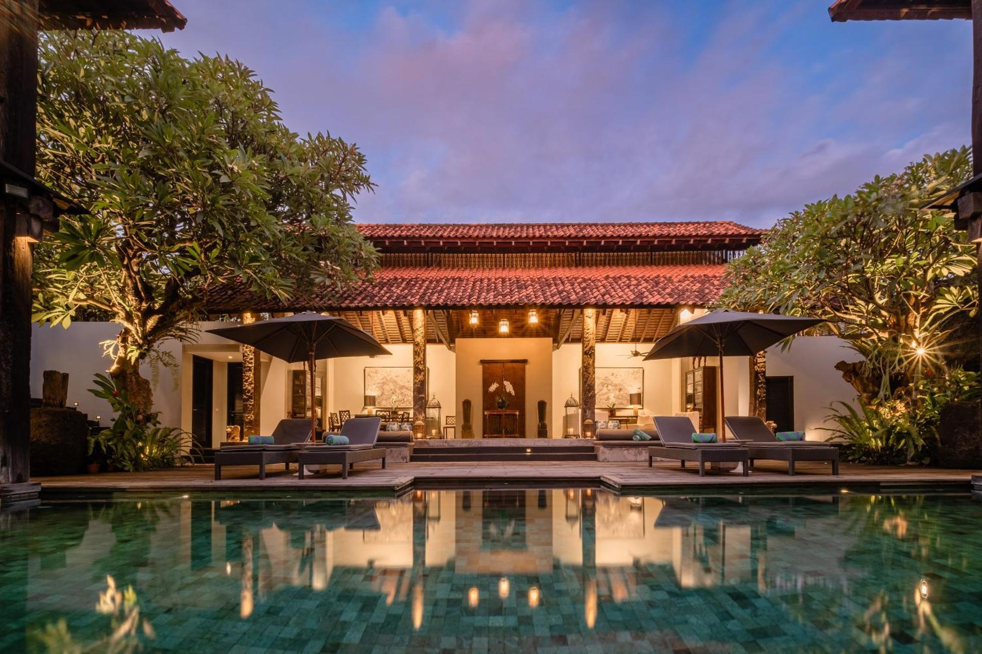 Villa De Suma - Fully Staffed Luxury Villa, Walk To The Beach! Seminyak  Exterior photo