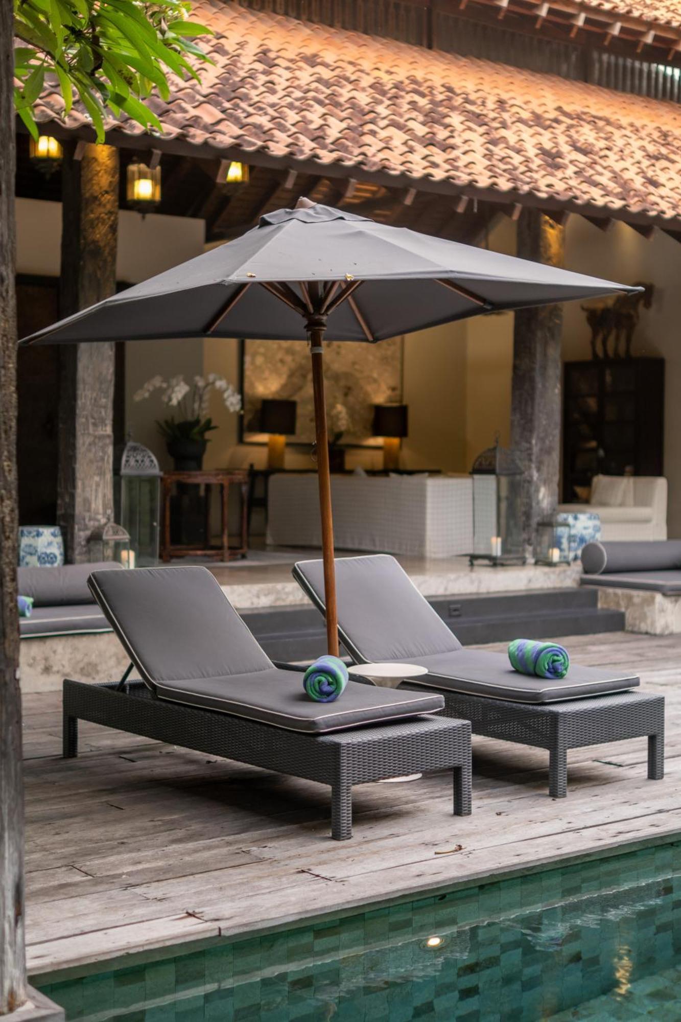Villa De Suma - Fully Staffed Luxury Villa, Walk To The Beach! Seminyak  Exterior photo